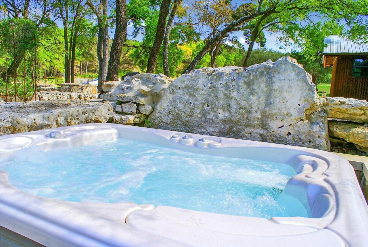 Creekside Falls Wimberley Esterno foto